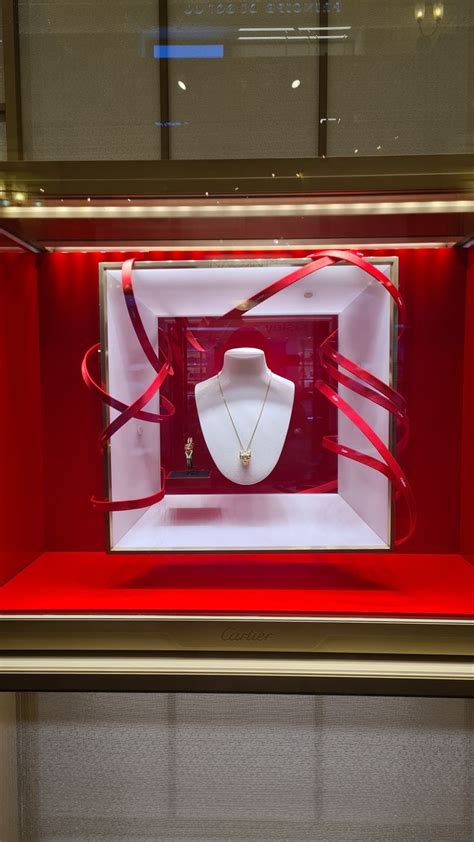 cartier ювелирный магазин